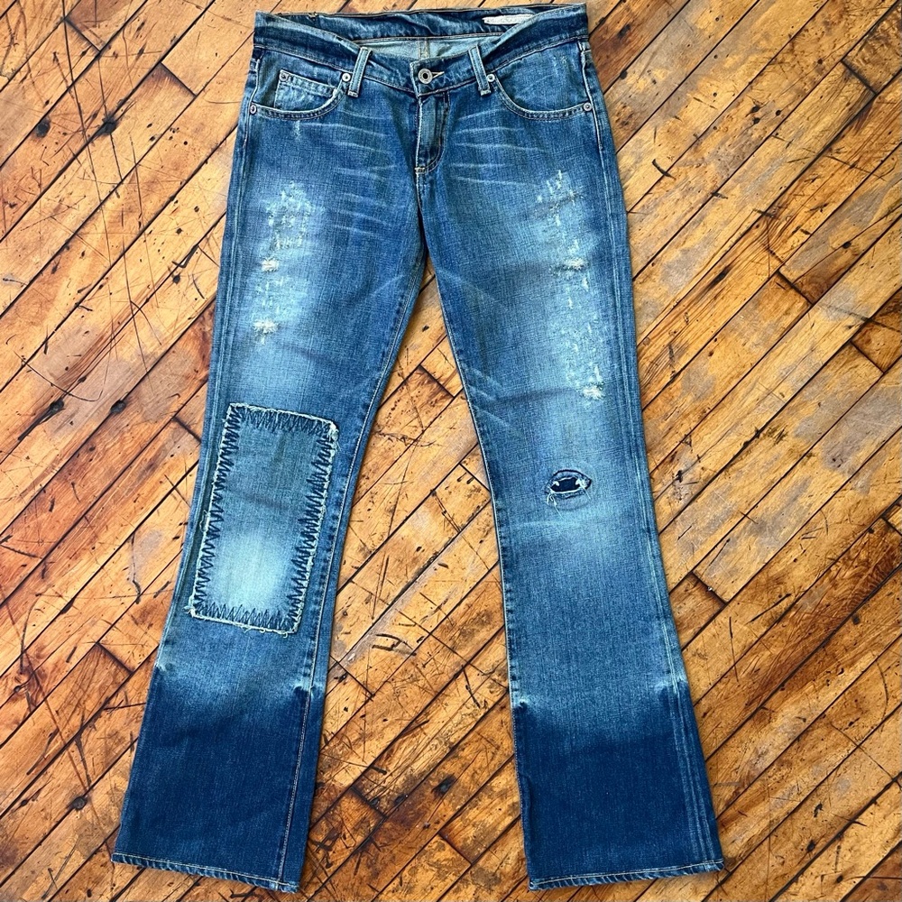 Chip & Pepper Distressed Flare Jeans 26 Medium Wash Y2K Denim Made in USA
